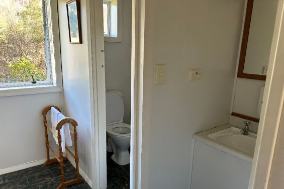 Self-Contained Unit 12 bathroom